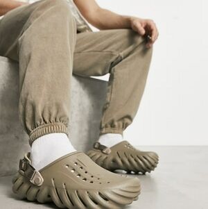 Crocs "Echo" Clogs 2022